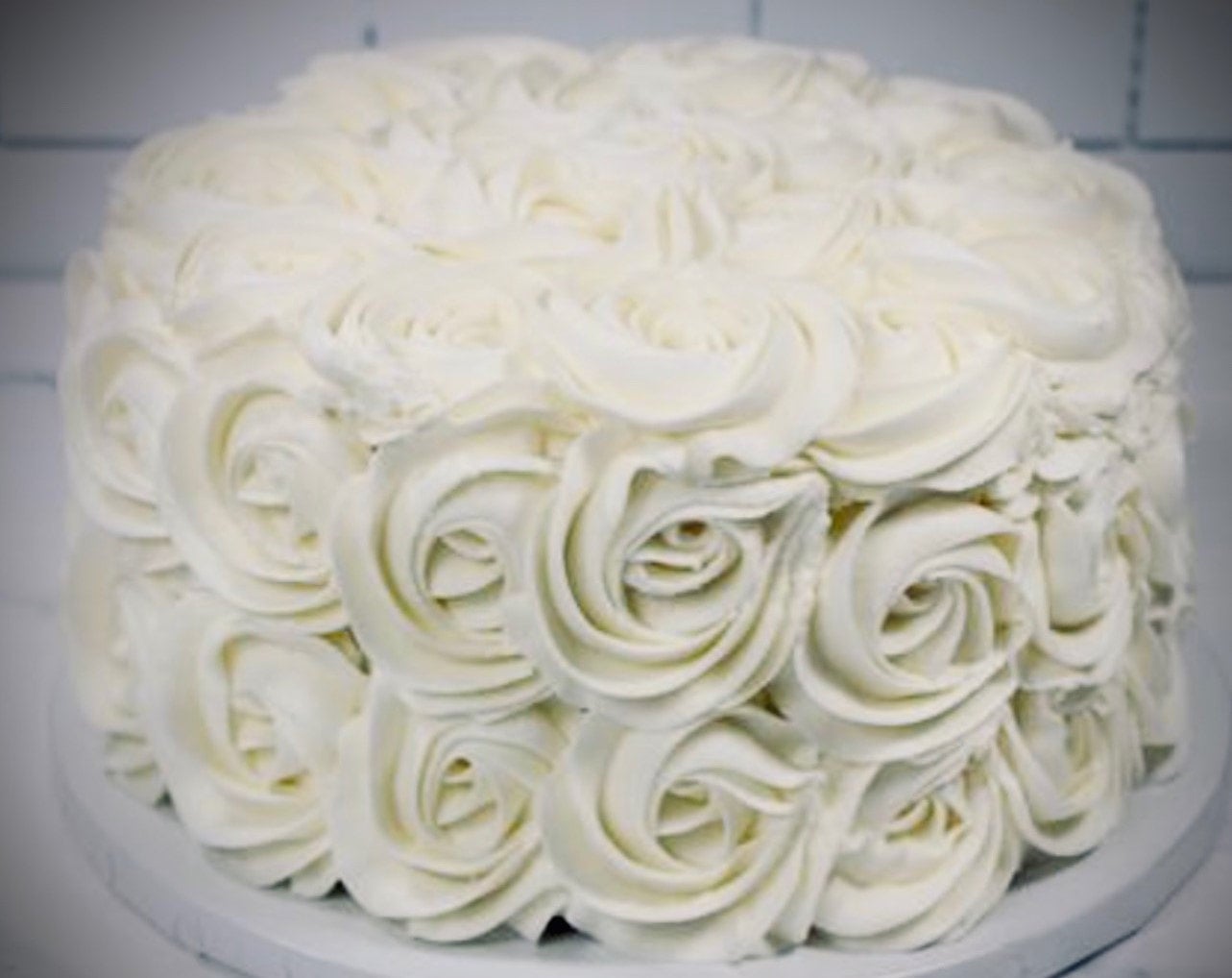 White Rosette Blue Occasion Cake | Farah's Dessert Heaven – FARAH'S DESSERT  HEAVEN
